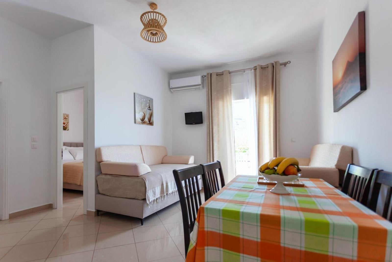 Zacharias Apartments Хімара Екстер'єр фото